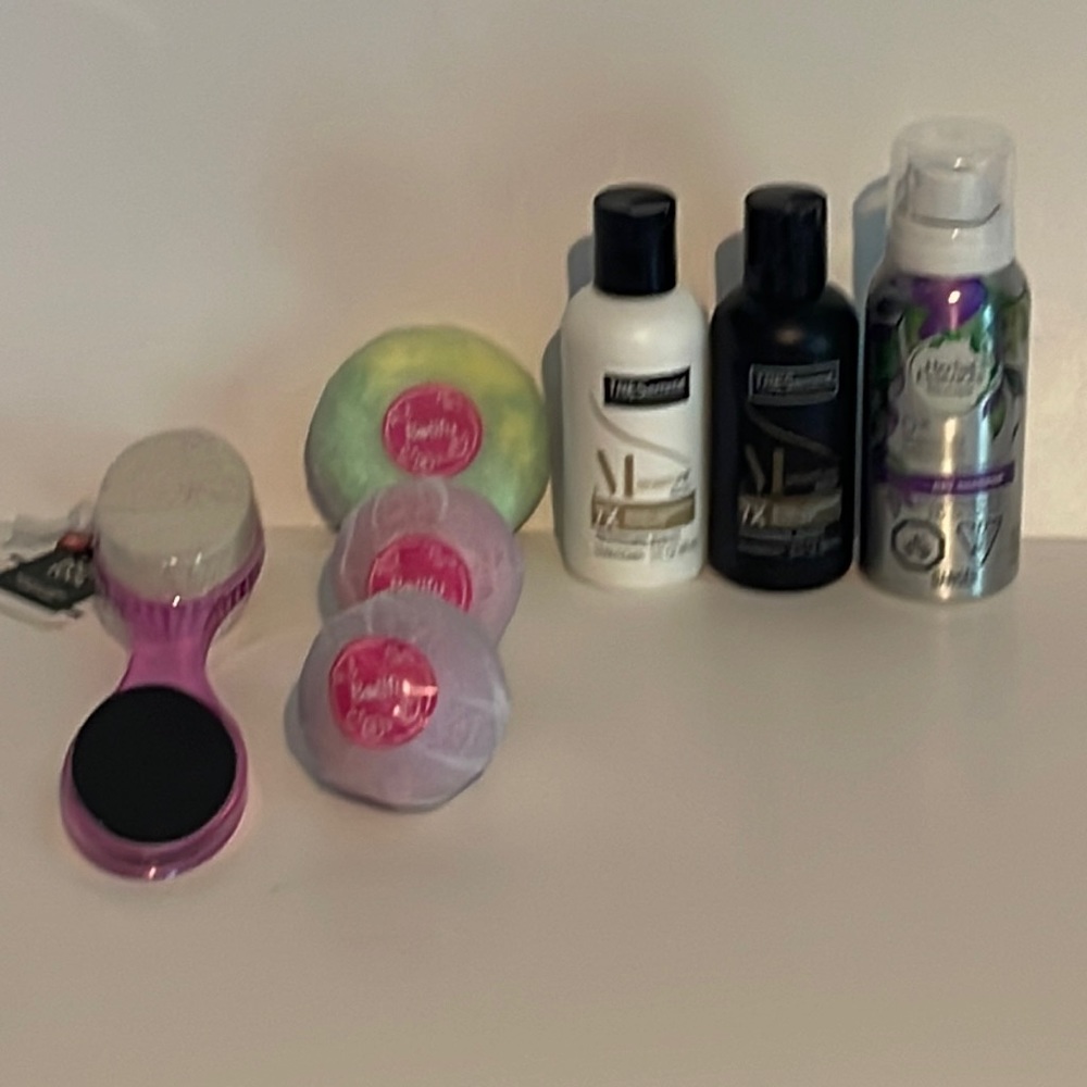 7 Piece Relaxing and soothing products